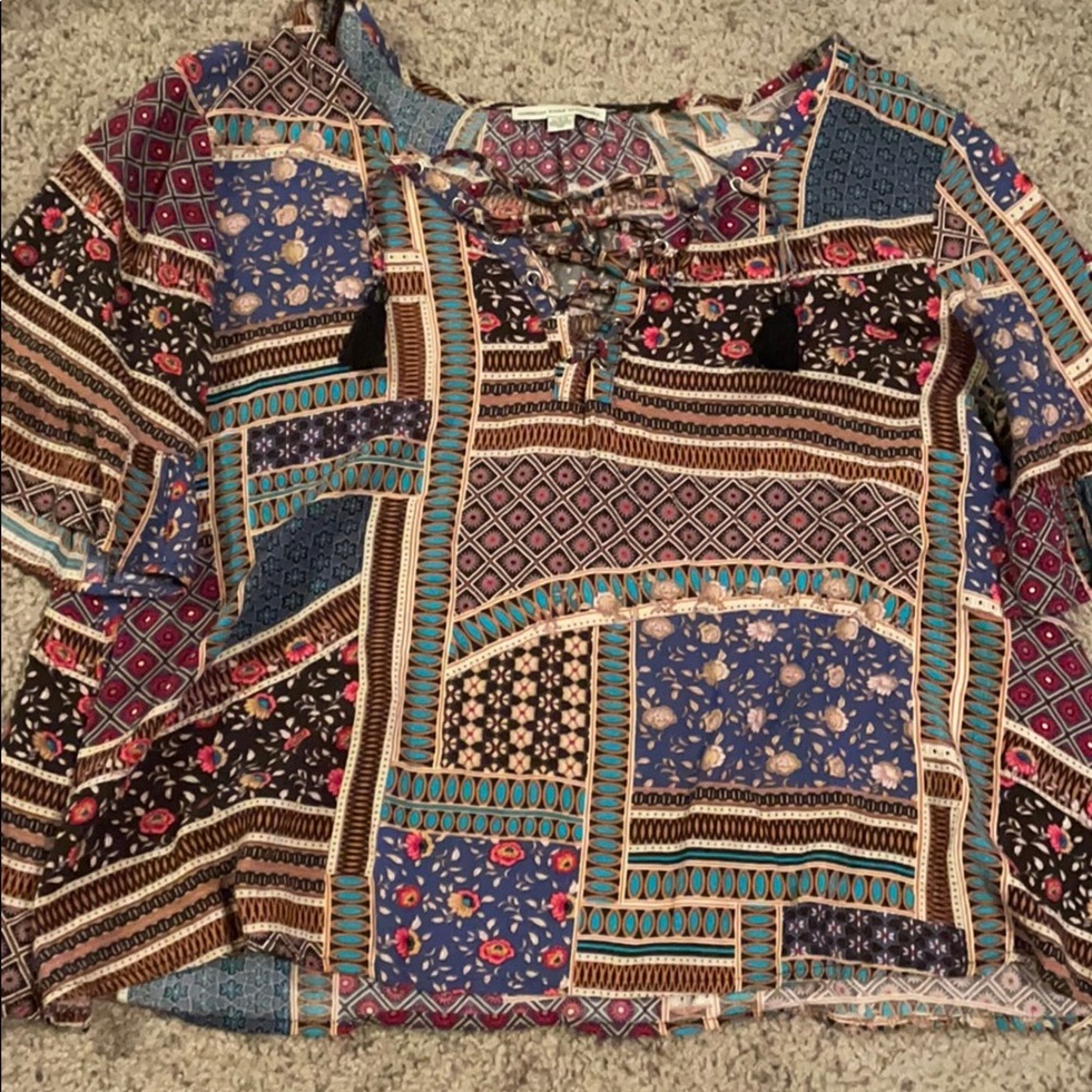 Size Large American Eagle Short Sleeve Top